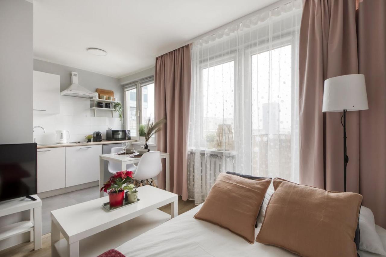 Apartments Centre By Arrenda Warsaw Luaran gambar