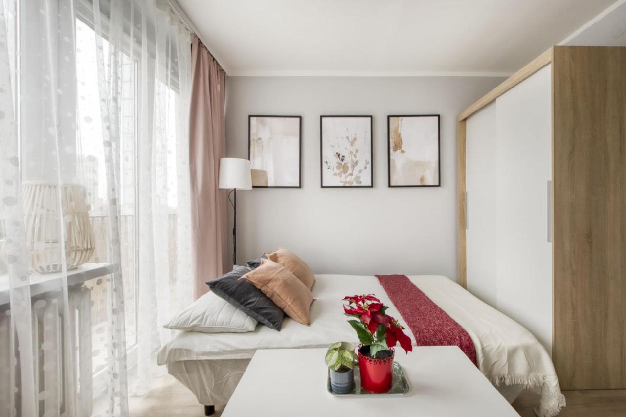 Apartments Centre By Arrenda Warsaw Luaran gambar