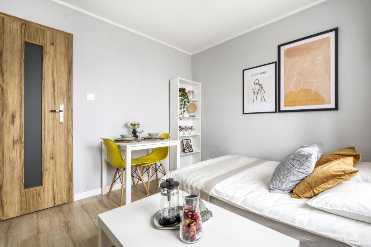 Apartments Centre By Arrenda Warsaw Luaran gambar
